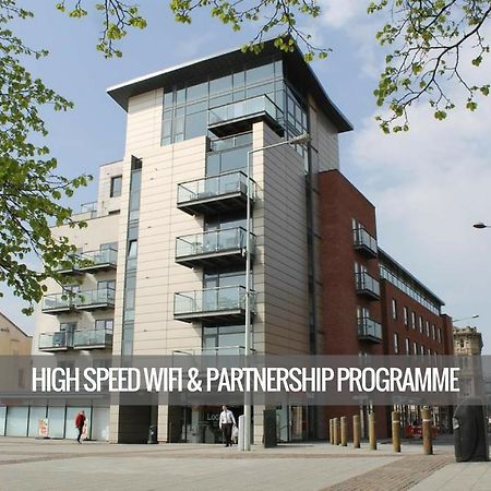 Quayside Serviced Apartments Cardiff Exterior photo